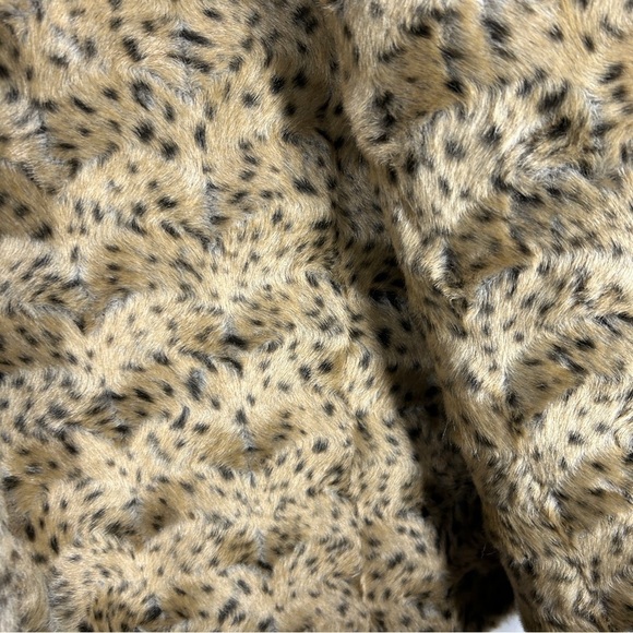 Tally Ho Outerwear Tan Faux Suede Faux Fur Animal Print Lined Vest Medium - Picture 4 of 5